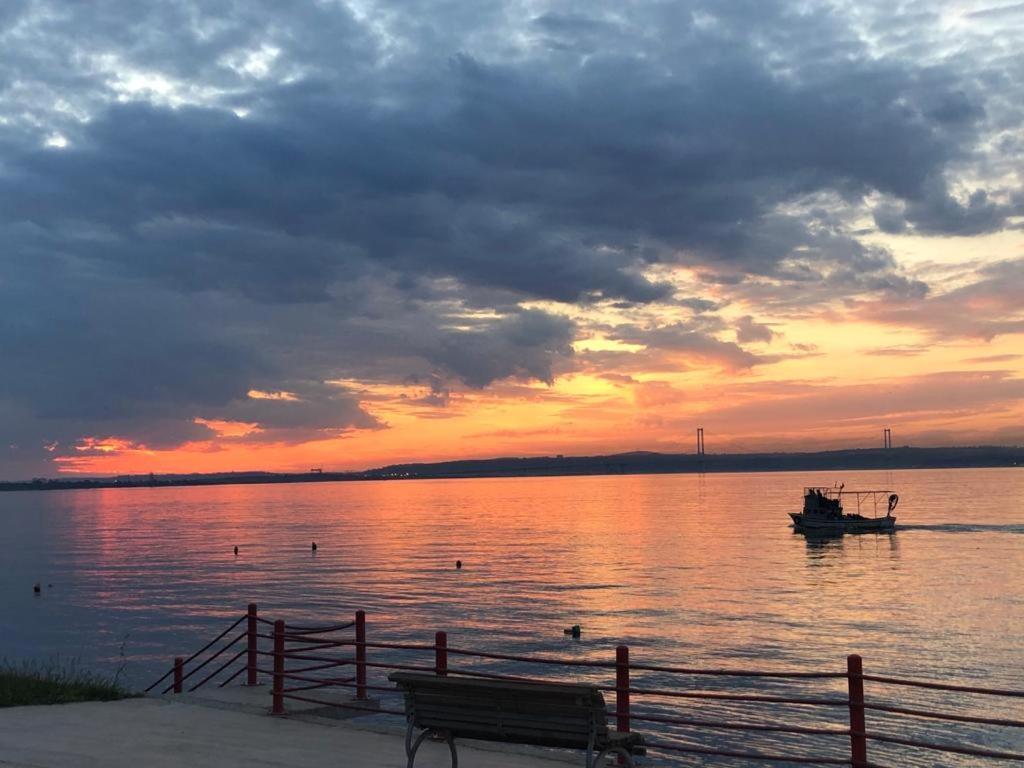 Blue Pier Hotel Kocaeli Zewnętrze zdjęcie